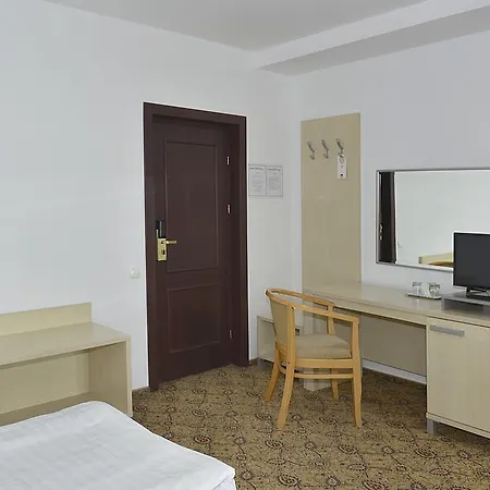 Aseltur בראשוב