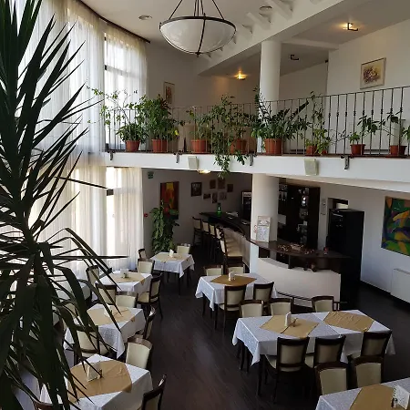 Aseltur בית הארחה