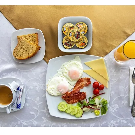 בית הארחה Aseltur