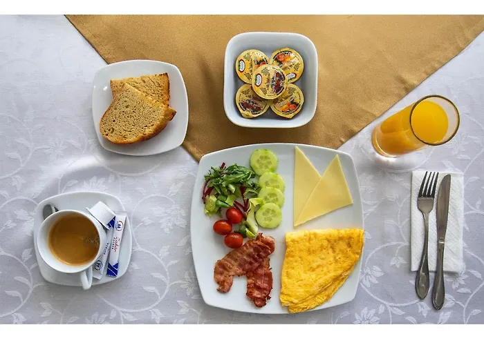 Aseltur Guest house 3*